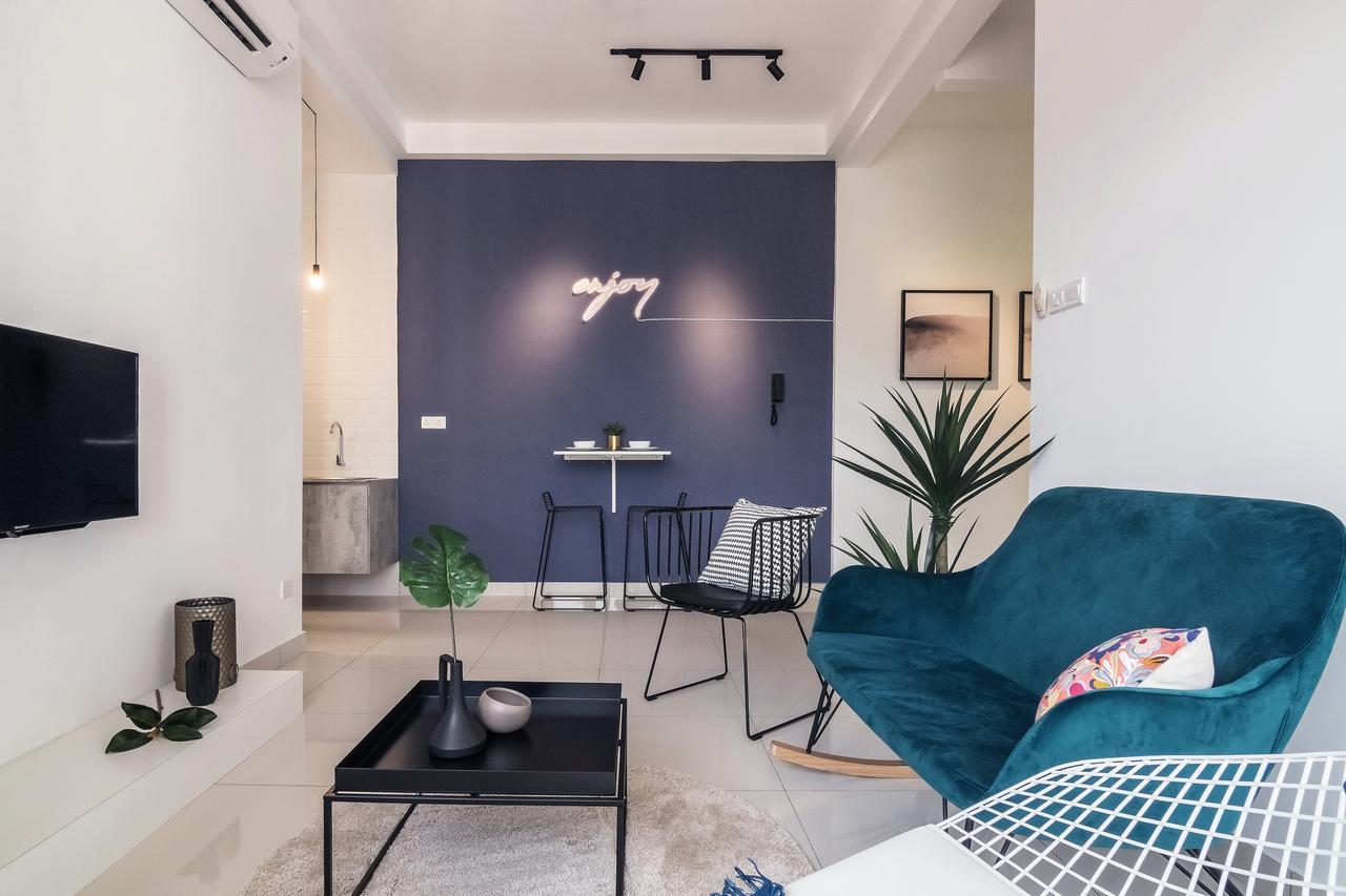 Arte Serviced Apartment @ Penang Гелугор Экстерьер фото