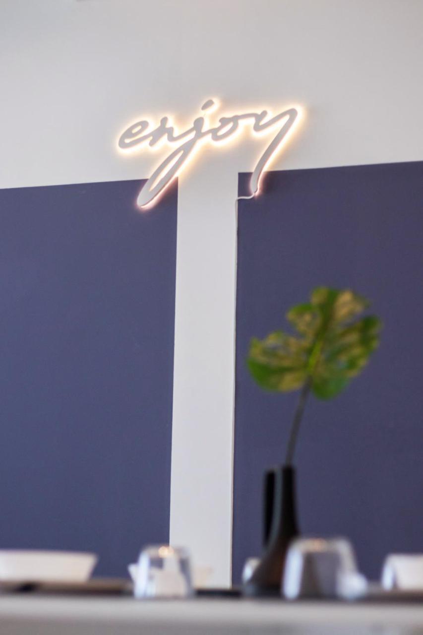 Arte Serviced Apartment @ Penang Гелугор Экстерьер фото