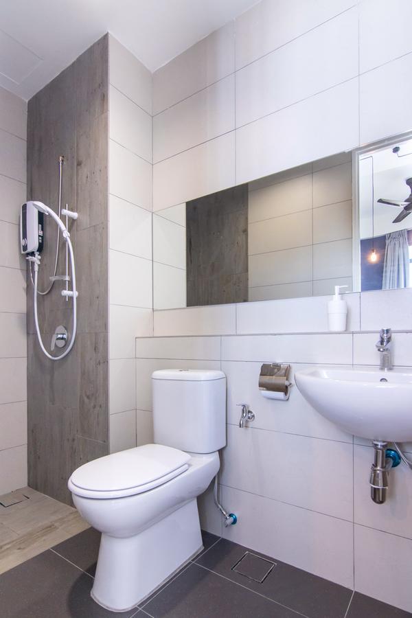 Arte Serviced Apartment @ Penang Гелугор Экстерьер фото
